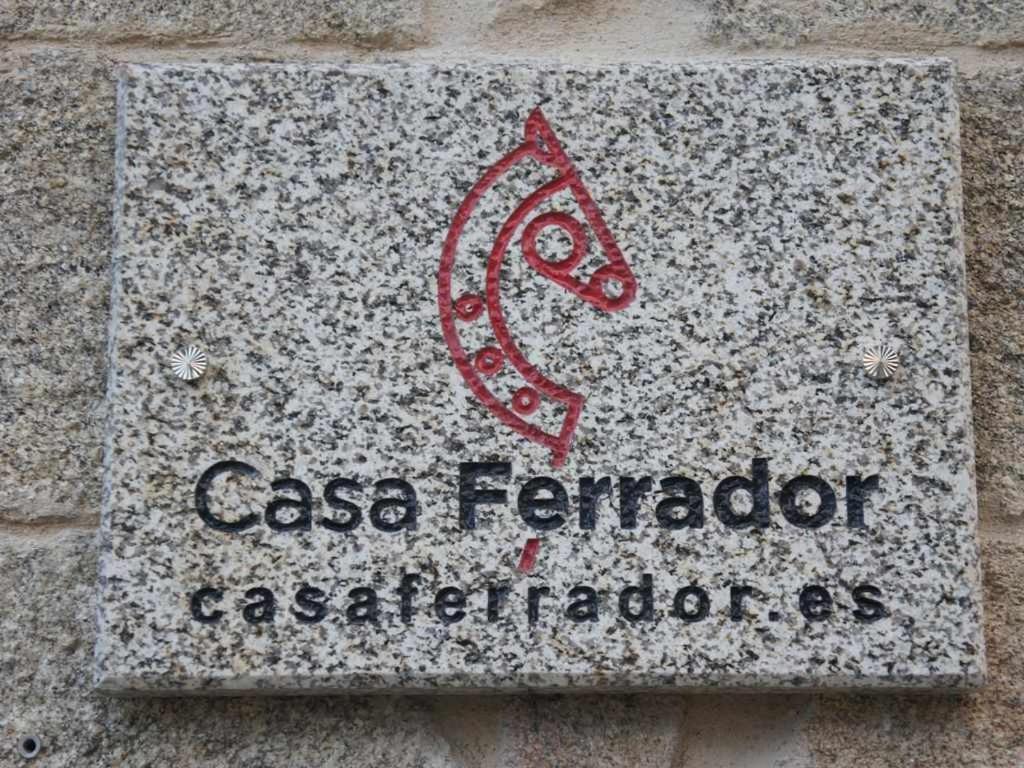 O Yunque Casa Ferrador Ribeira Sacra Apartment Sober Exterior photo