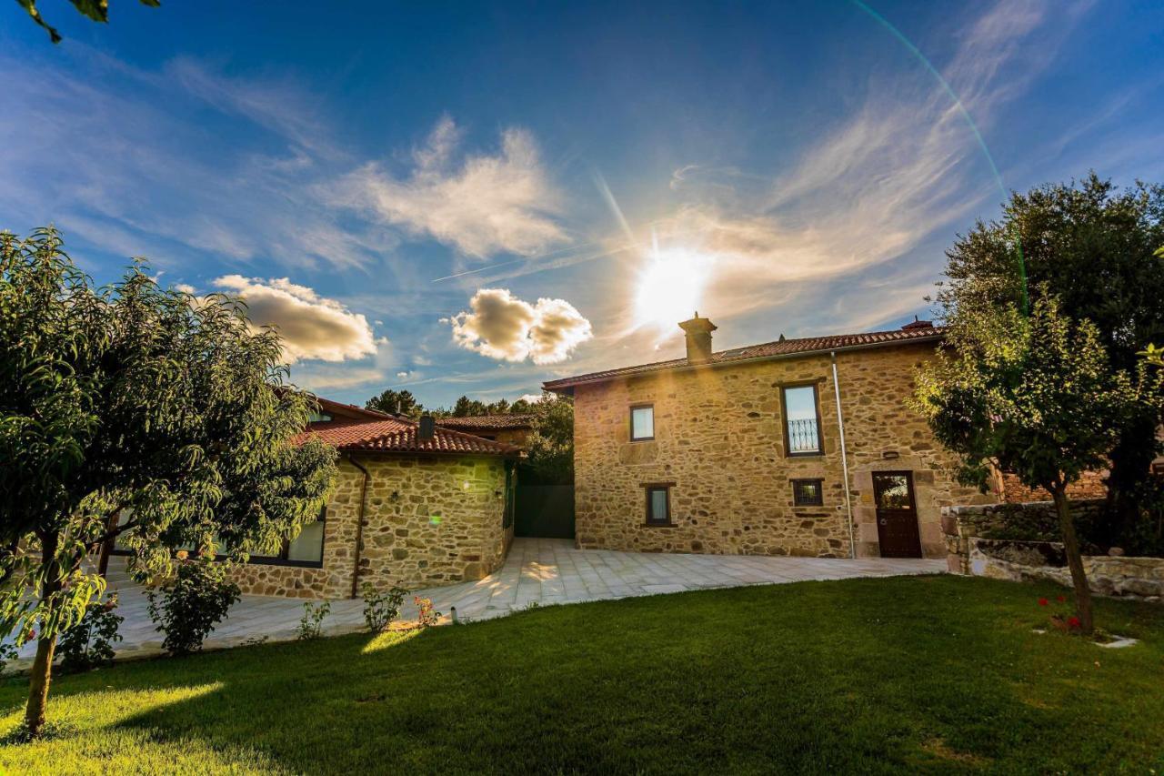 O Yunque Casa Ferrador Ribeira Sacra Apartment Sober Exterior photo